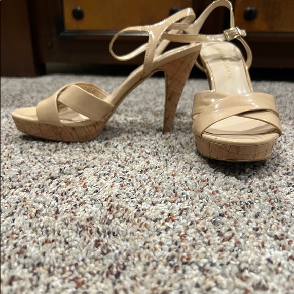 High heels - Picture 3 of 7